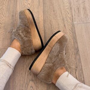 Anthropologie Used Paloma Barcelo lace-up Beige Shearling chunky rubber sole